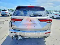 2022 Mitsubishi OUTLANDER фото