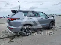 2022 Mitsubishi OUTLANDER photo