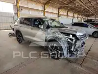 2022 Mitsubishi OUTLANDER photo