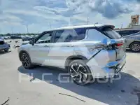 2022 Mitsubishi OUTLANDER фото