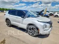 2022 Mitsubishi OUTLANDER фото