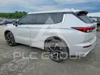 2022 Mitsubishi OUTLANDER photo