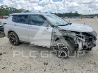 2022 Mitsubishi OUTLANDER photo