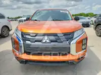 2022 Mitsubishi OUTLANDER фото