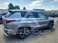 2022 Mitsubishi OUTLANDER фото