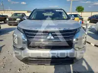 2022 Mitsubishi OUTLANDER photo