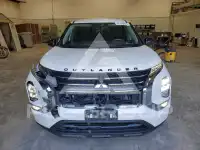 2022 Mitsubishi OUTLANDER фото