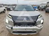 2022 Mitsubishi OUTLANDER photo