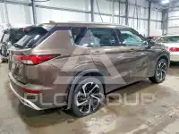 2022 Mitsubishi OUTLANDER фото