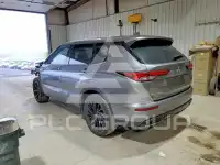 2022 Mitsubishi OUTLANDER фото