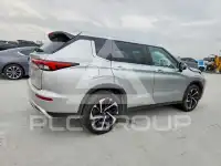 2022 Mitsubishi OUTLANDER фото