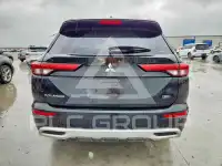 2022 Mitsubishi OUTLANDER photo
