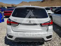2022 Mitsubishi OUTLANDER фото