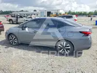 2022 Nissan VERSA photo