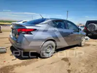 2022 Nissan VERSA photo