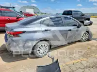 2022 Nissan VERSA photo