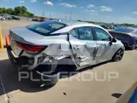 2022 Nissan SENTRA photo