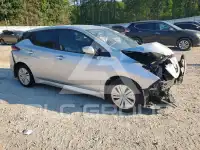 2022 Nissan LEAF фото
