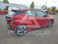 2022 Nissan LEAF photo
