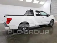 2022 Nissan TITAN фото
