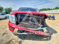 2022 Nissan TITAN фото