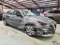 2022 Nissan ALTIMA photo