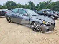 2022 Nissan ALTIMA photo