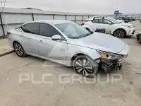 2022 Nissan ALTIMA photo
