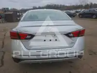 2022 Nissan ALTIMA photo