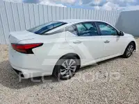 2022 Nissan ALTIMA фото