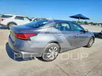 2022 Nissan ALTIMA photo