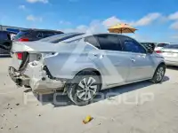 2022 Nissan ALTIMA photo