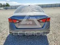 2022 Nissan ALTIMA photo