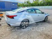 2022 Nissan ALTIMA фото