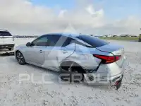 2022 Nissan ALTIMA photo