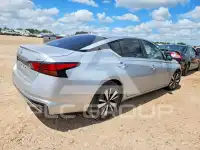 2022 Nissan ALTIMA photo