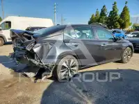 2022 Nissan ALTIMA фото