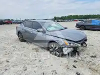 2022 Nissan ALTIMA photo