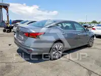 2022 Nissan ALTIMA photo