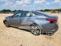 2022 Nissan ALTIMA photo