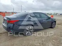 2022 Nissan ALTIMA фото