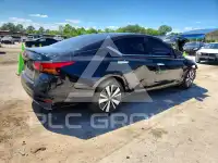 2022 Nissan ALTIMA фото