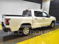 2022 Nissan FRONTIER фото