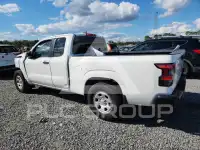 2022 Nissan FRONTIER photo