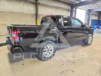2022 Nissan FRONTIER фото