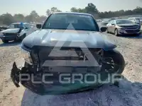 2022 Nissan FRONTIER photo