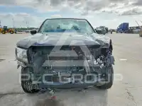2022 Nissan FRONTIER photo