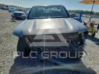 2022 Nissan FRONTIER фото