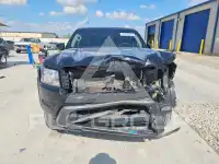 2022 Nissan FRONTIER фото