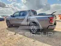 2022 Nissan FRONTIER фото